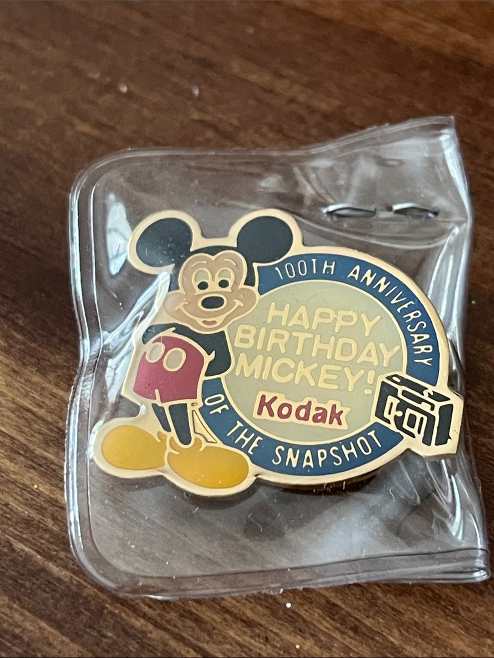 Kodak Disney Mickey Mouse 100tj Anniversary of the snapshot Pin